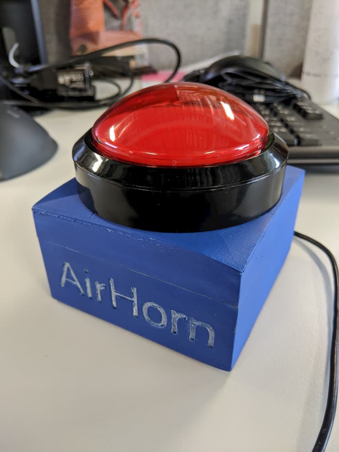 Complete AirHorn box